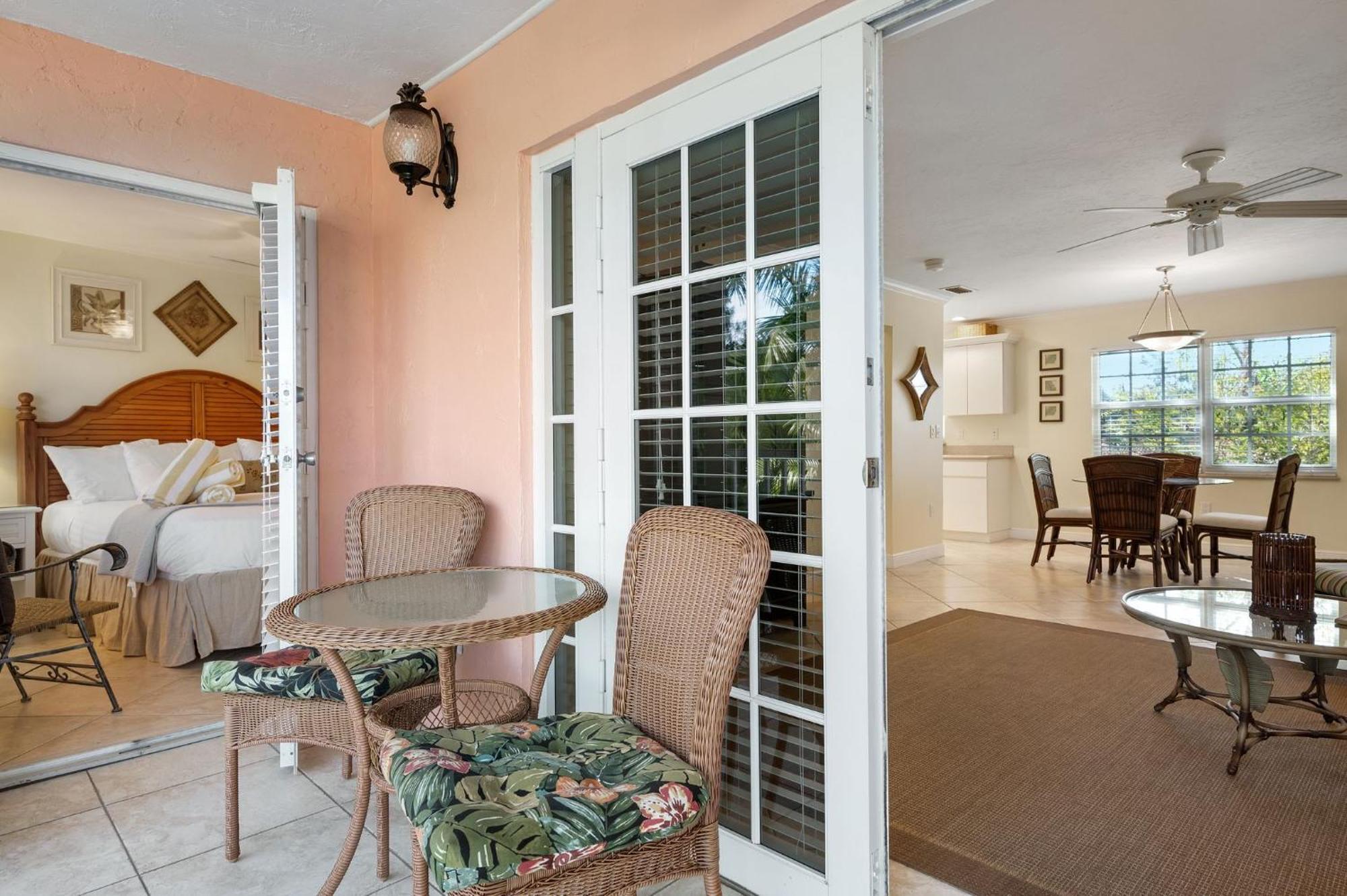 Siesta Key Inn Luaran gambar