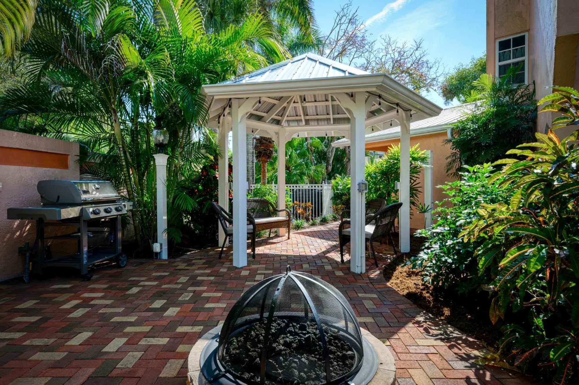 Siesta Key Inn Luaran gambar